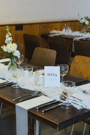 Käseleinen Tischläufer weiss