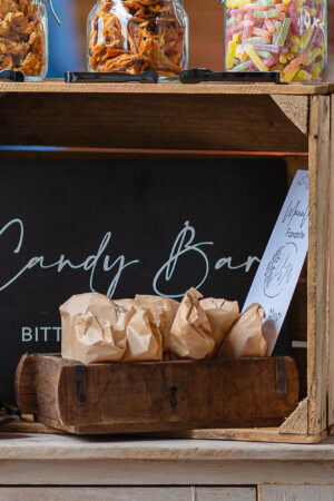 Ziegelkiste Zulu Naschbar